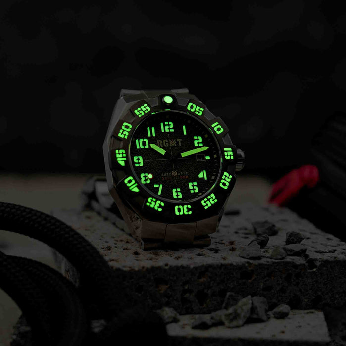 RGMT Field Master Automatic Moss Green angled shot picture