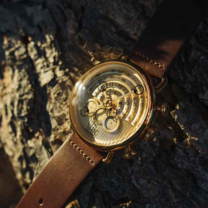 Xeric Halograph Chrono Sapphire Gold angled shot picture