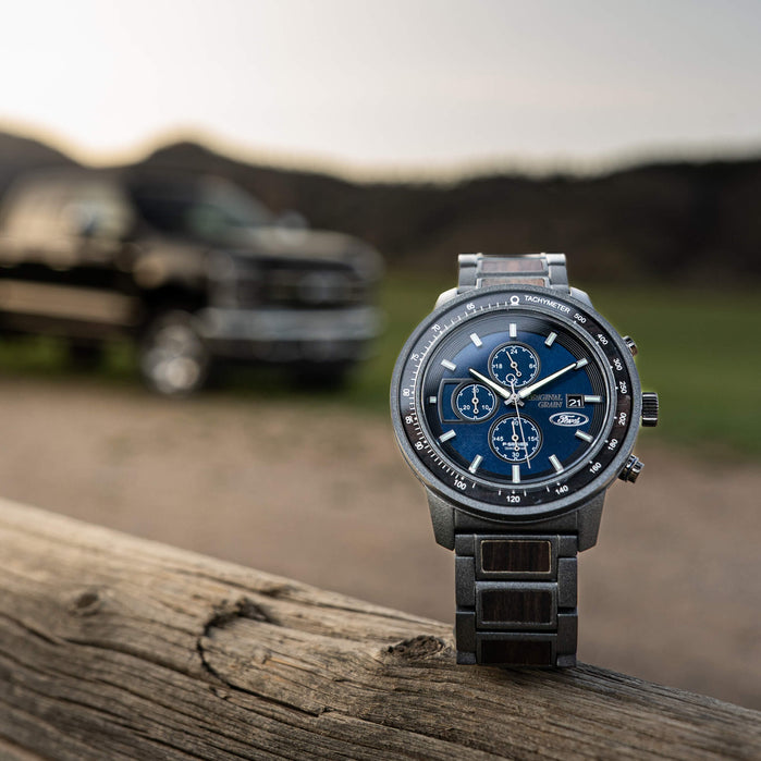 Original Grain Ford Barrel Chrono 45mm Blue angled shot picture
