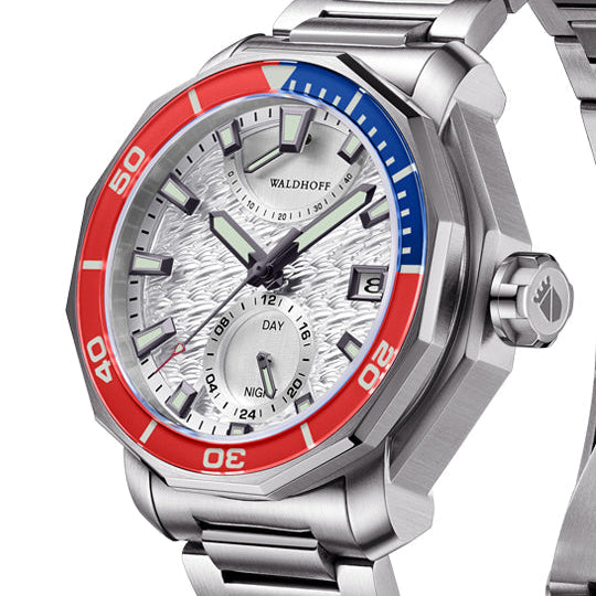 Manufaktur Waldhoff Seawolf II America angled shot picture