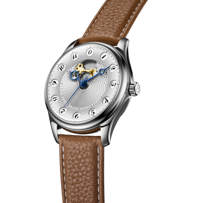 OLTO-8 Chrono Gate Automatic Stellar Silver angled shot picture