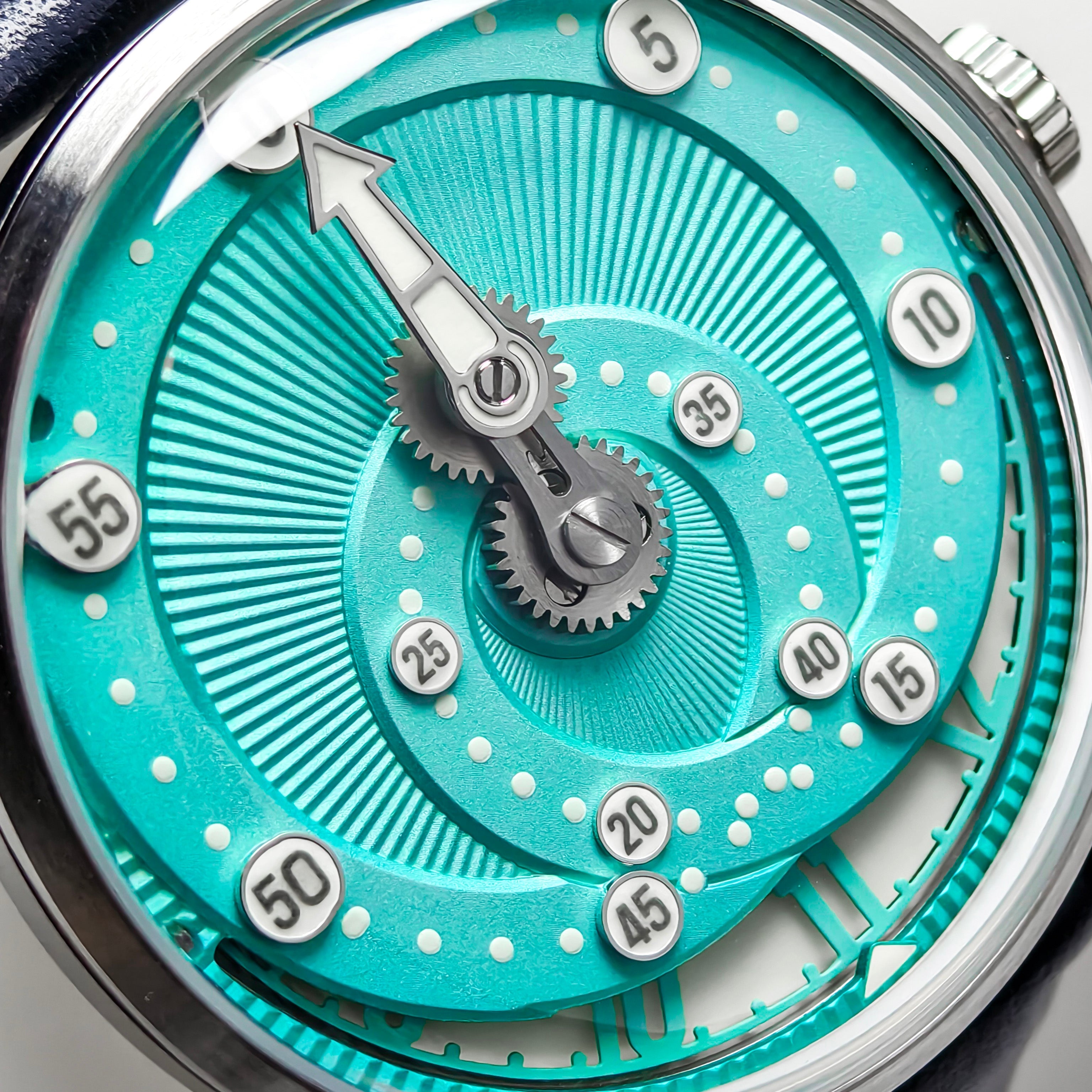 Mandetbrote Orbital Automatic Aqua Blue Limited Edition – Watches.com
