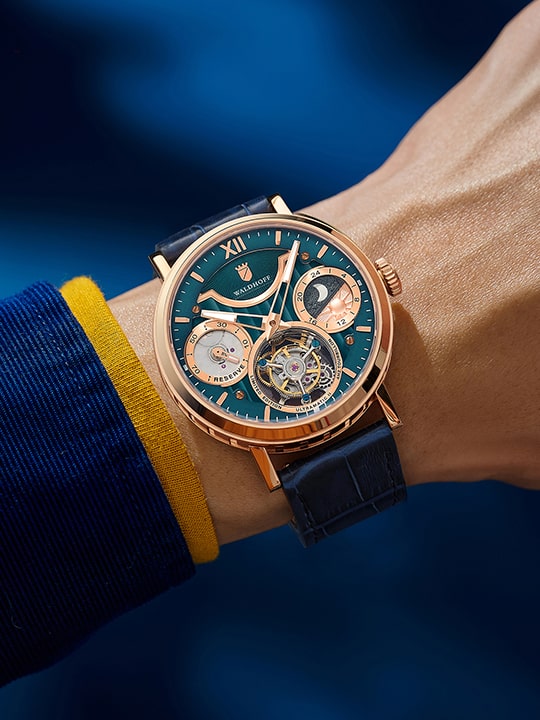 Manufaktur Waldhoff Ultramatic II Royal Blue Rose Gold