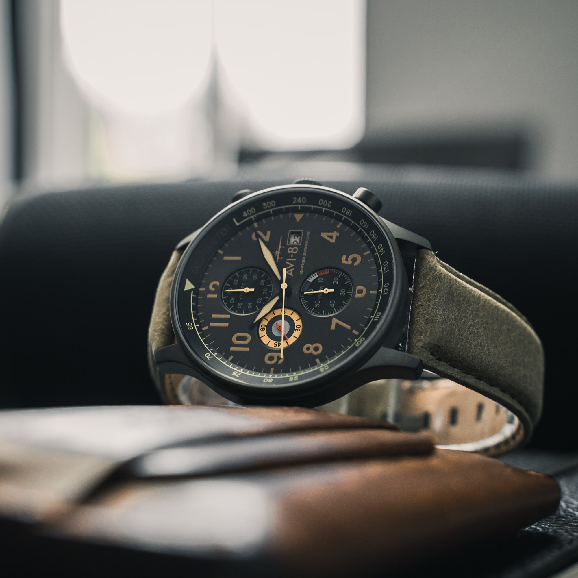AVI-8 Hawker Hurricane Classic Chronograph Dark Earth | Watches.com
