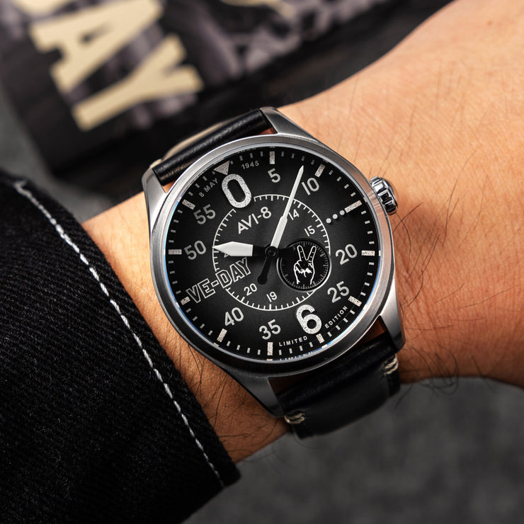 AVI-8 Spitfire Type 300 Automatic VE-Day 80th Limited Edition Valour Midnight