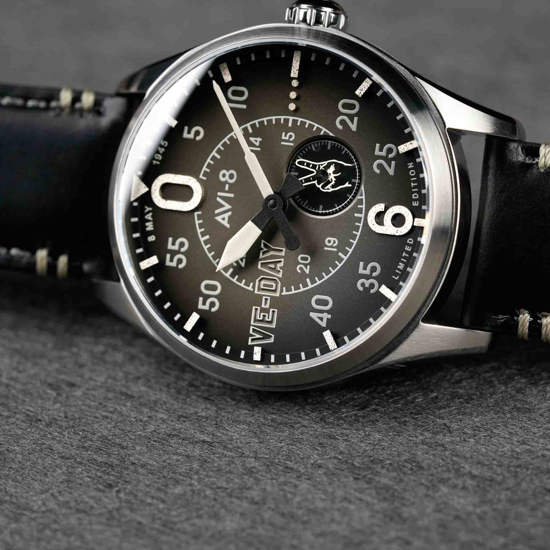 AVI-8 Spitfire Type 300 Automatic VE-Day 80th Valour Midnight