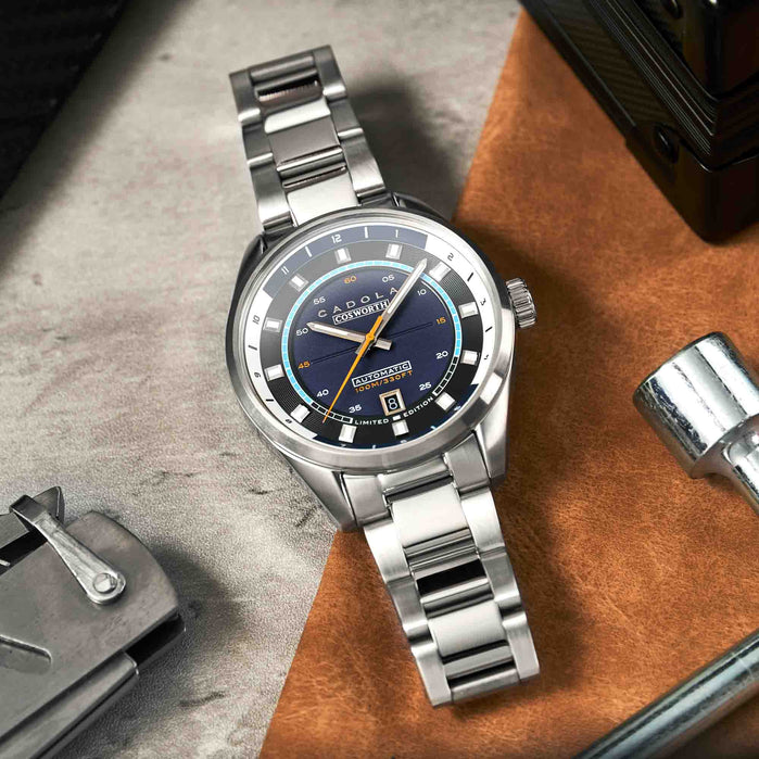 Cadola DFV-Cosworth Automatic Nigel Blue Helmet Watch Winder Set angled shot picture