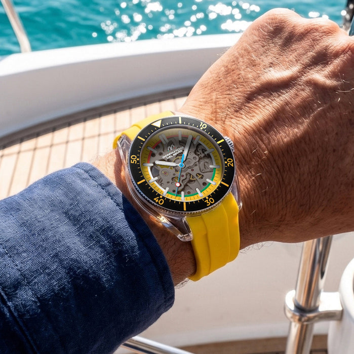 Dominatore Del Mare Ortona Automatic Radiant Yellow angled shot picture