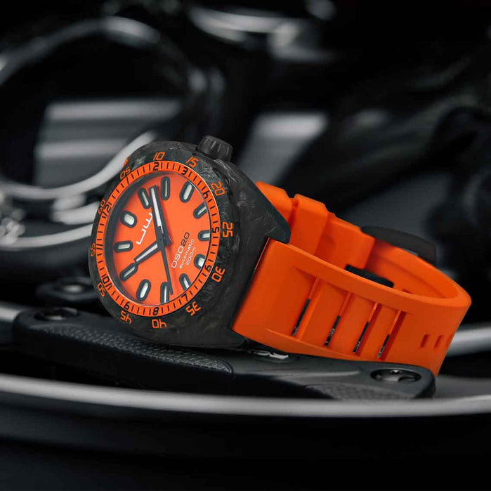 OVD UW SharkX Automatic Carbon Fiber Spinner angled shot picture