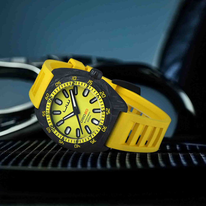 OVD UW SharkX Automatic Carbon Fiber Hammerhead angled shot picture