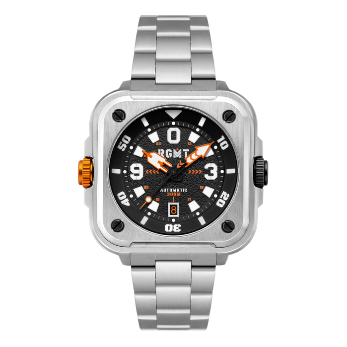 RGMT Pershing Automatic Command Black angled shot picture