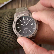RZE Endeavour Automatic Frigrate Grey