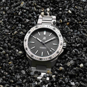 RZE Endeavour Automatic Frigrate Grey