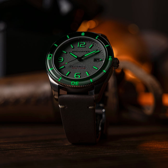 Fleuss Automatic Ash Grey angled shot picture