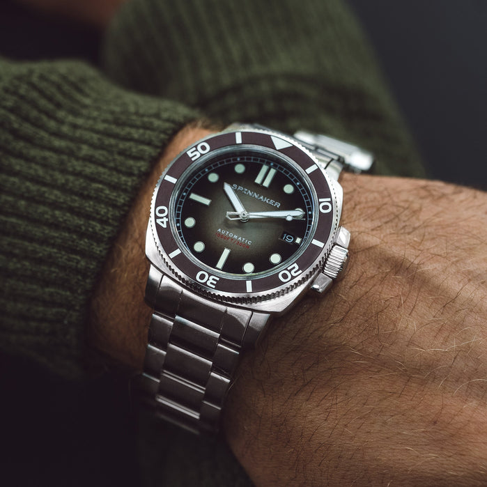 Hull Diver Automatic Harvest Brown angled shot picture