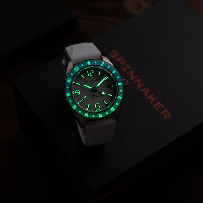 Fleuss GMT Automatic Moon White angled shot picture