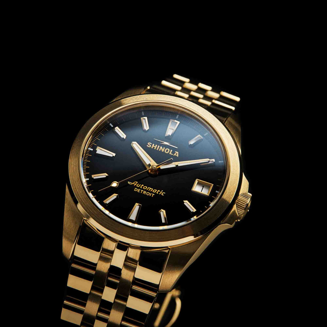 シナリー　ML KWD アラジン様 Shinola Circadian Monster Automatic 36mm Black Gold | Watches.com