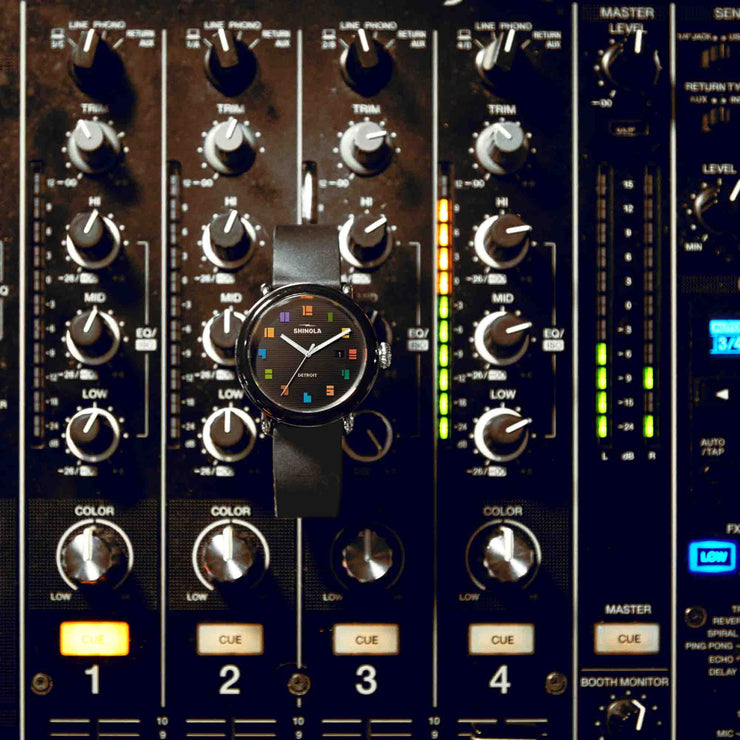 Shinola Runwell Detrola 41mm Midcentury Black Limited Edition