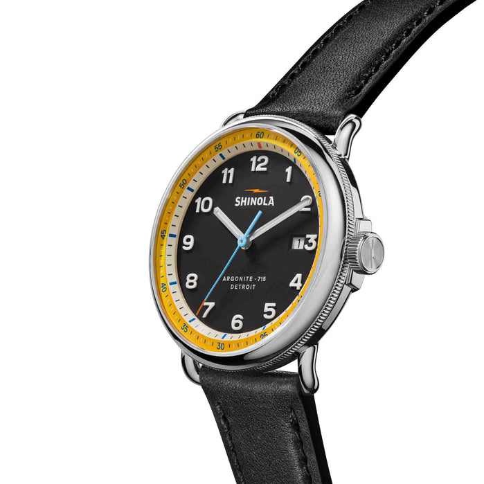 Shinola Canfield C56 43mm Black angled shot picture