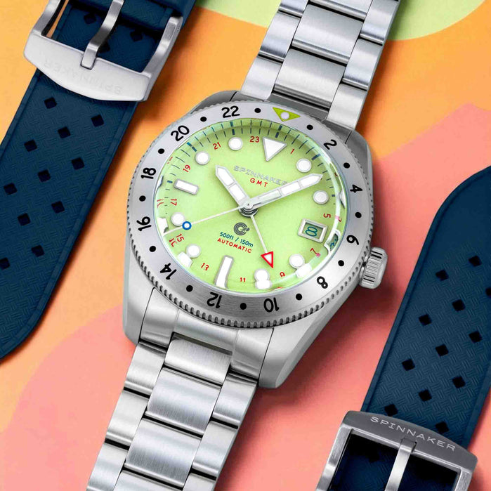 Spinnaker Croft 39 GMT Automatic Mint Moment angled shot picture