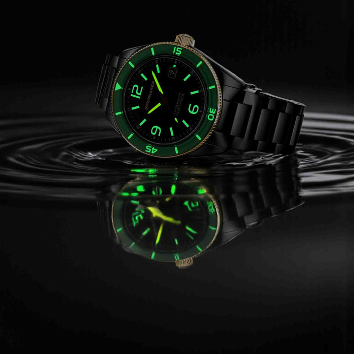 Spinnaker Fleuss Automatic Golden Eclipse angled shot picture