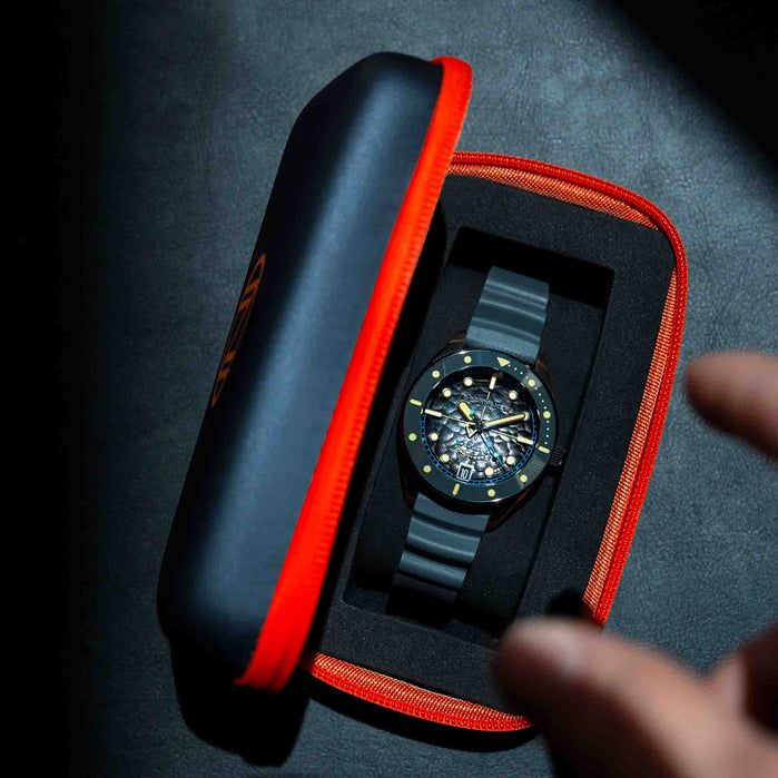 Spinnaker Challenger Automatic Mist Grey angled shot picture