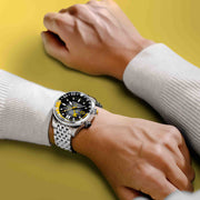 Spinnaker x Spongebob Squarepants Bradner GMT Automatic Bubbly Grins Spongebob Yellow Limited Edition