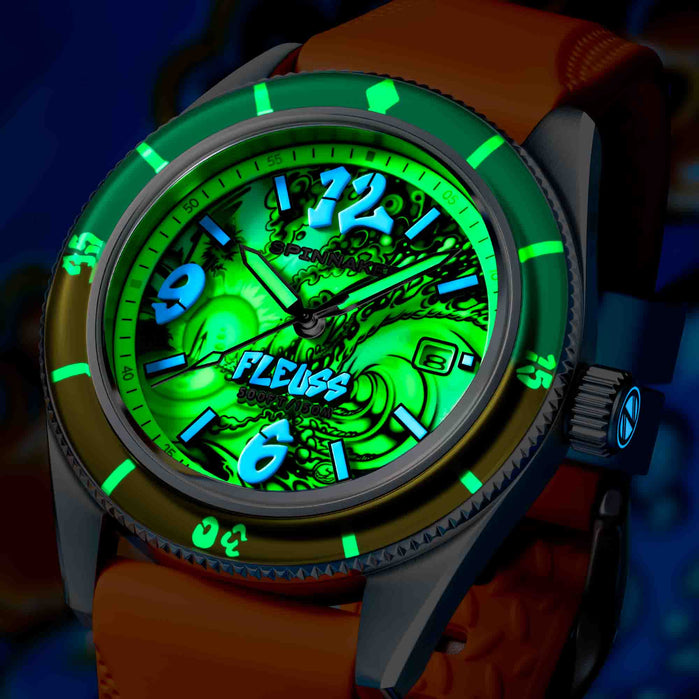Spinnaker Fleuss Automatic Drew Brophy Surfer's Journey Solar Wave Limited Edition angled shot picture