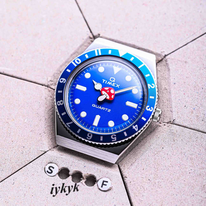Timex x seconde/seconde/ 38mm Blue SS angled shot picture