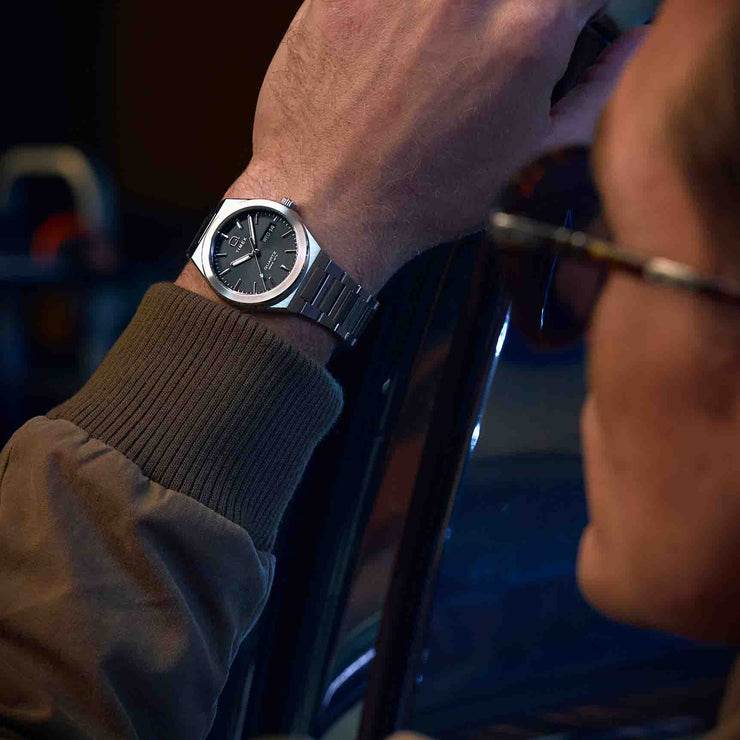 Timex Q Continental Day and Date 39mm Black SS