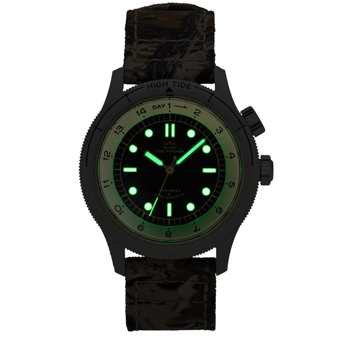 Vero Realtree Tide Tracker Automatic Outpost Black angled shot picture