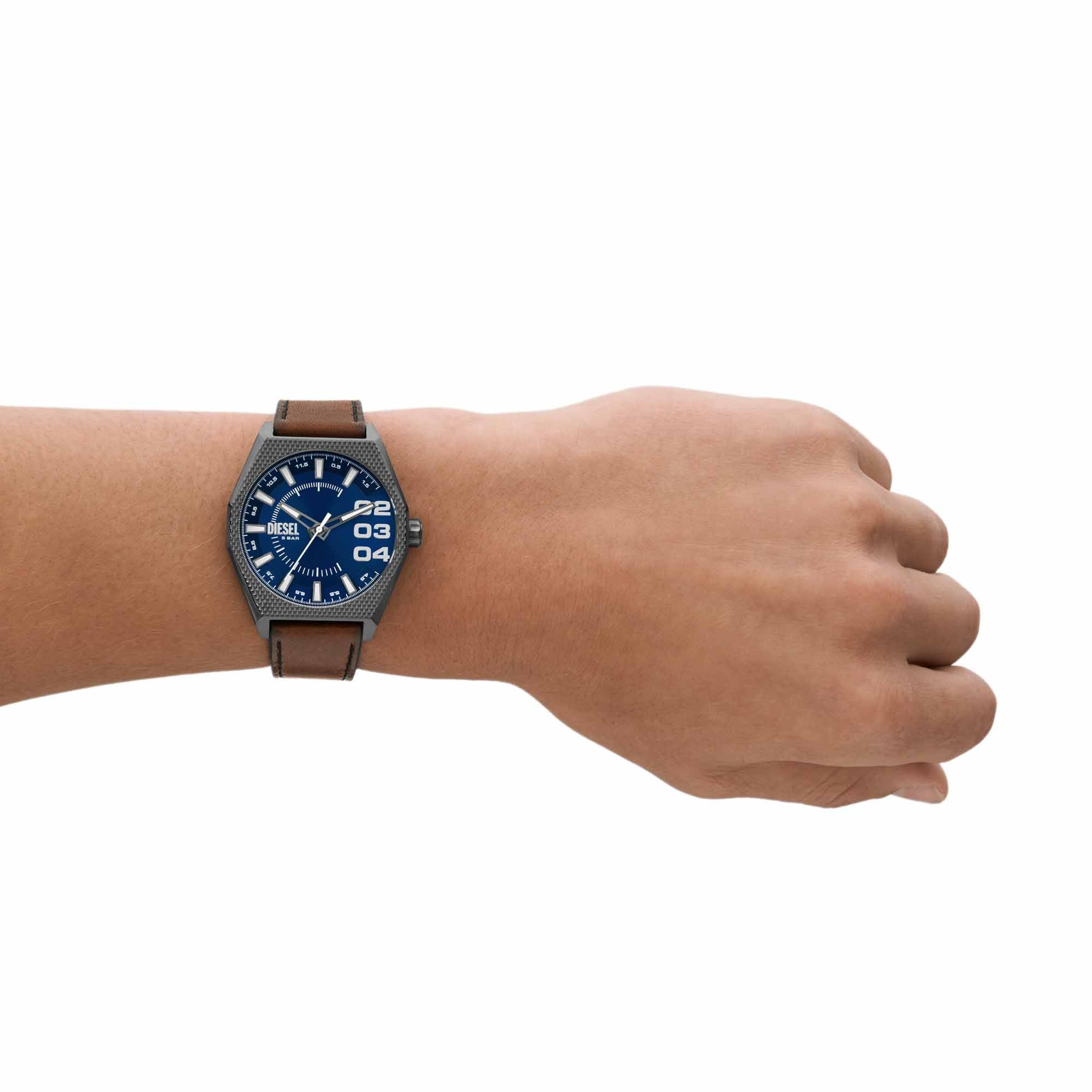 Diesel Scraper Three-Hand Blue Brown | Watches.com