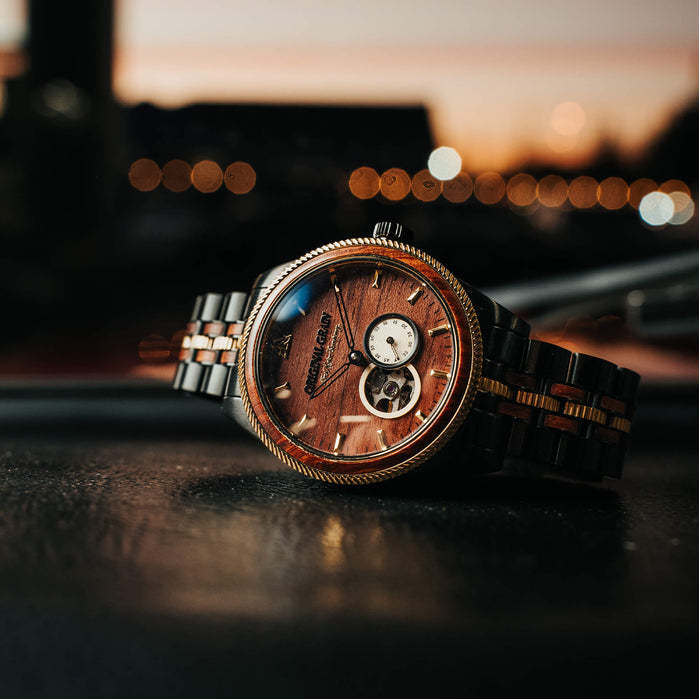 Original Grain Ford Vintage Gold Automatic 40mm Rosewood angled shot picture