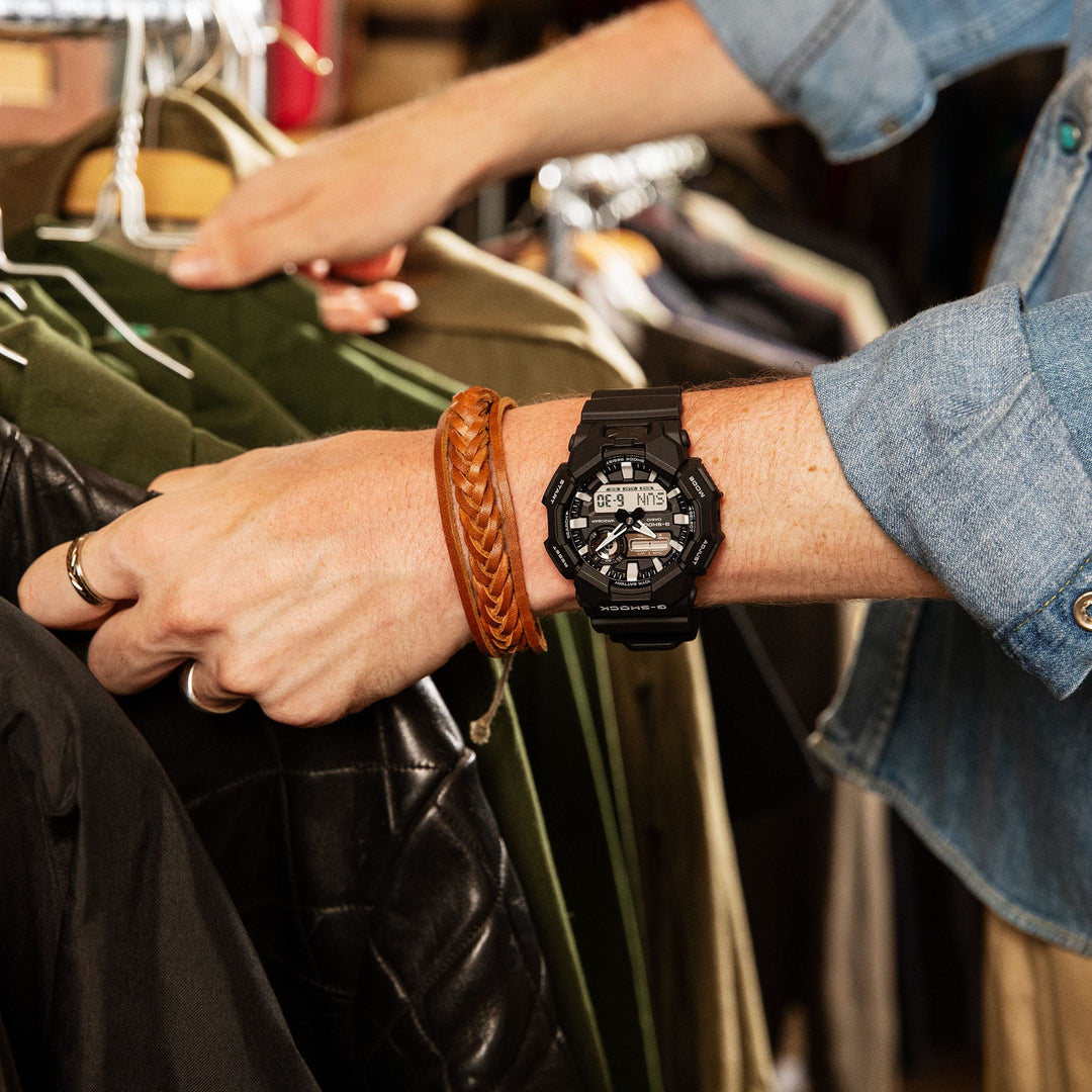の*り様 G-SHOCK GA-010 JRA ジェンティルドンナSP. EDI 限定50個超レア✨️ G-SHOCK JRA 秋華賞 ジェンティルドンナモデル