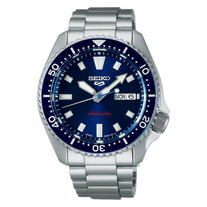 Seiko 5 Sports SKX Automatic Blue SS angled shot picture