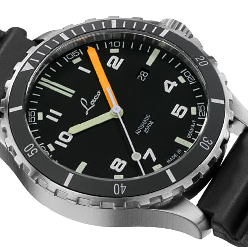 Laco Himalaya 42mm Automatic Black angled shot picture