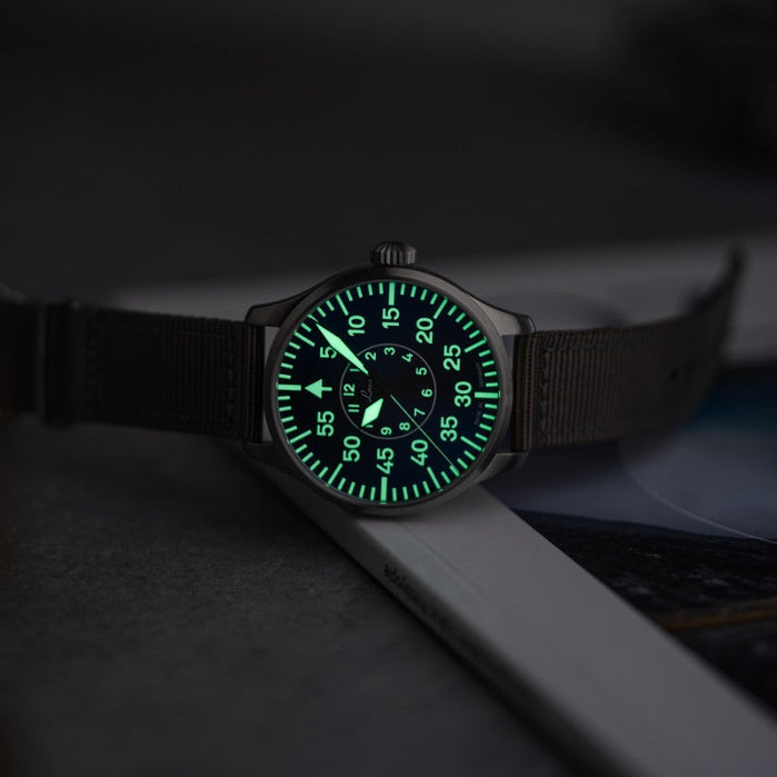 Laco Aachen Blaue Stunde 39mm angled shot picture