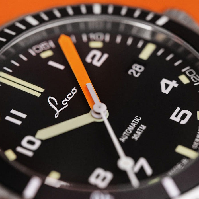 Laco Squad Mojave 39mm Automatic Black angled shot picture