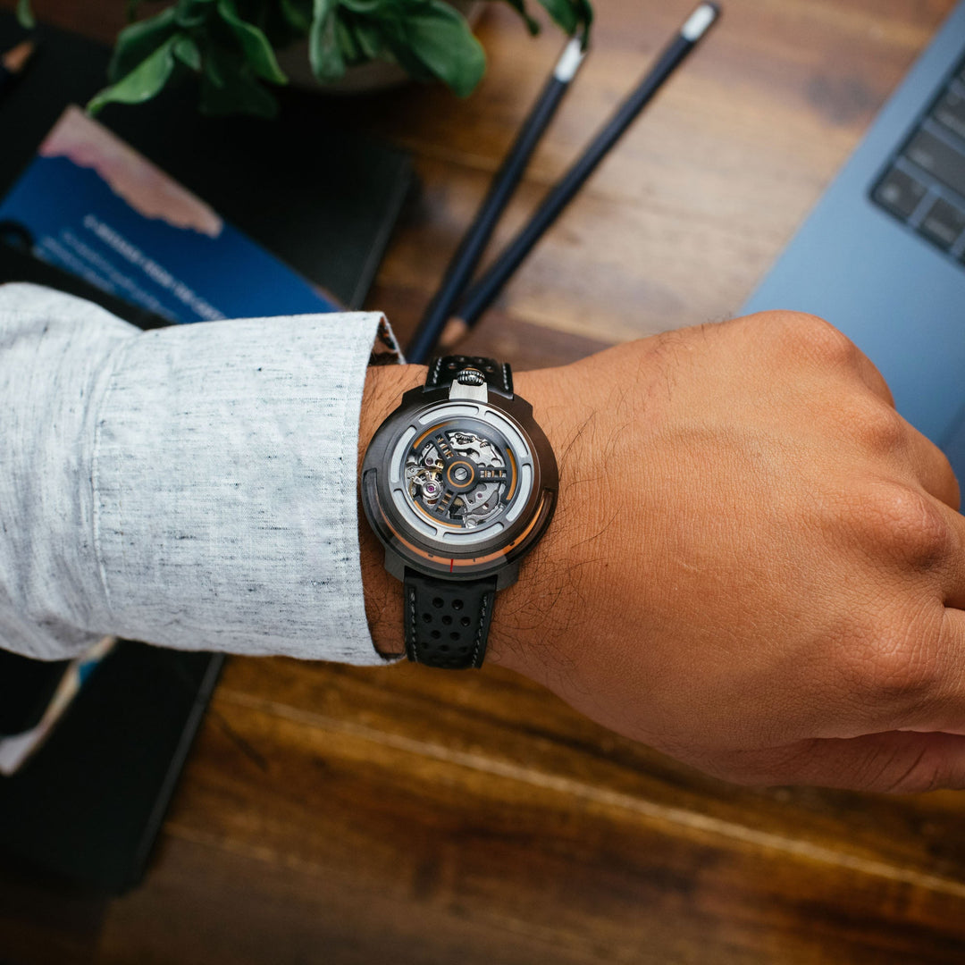 オーセントⅡ Xeric Invertor II Automatic Gunmetal Orange | Watches.com