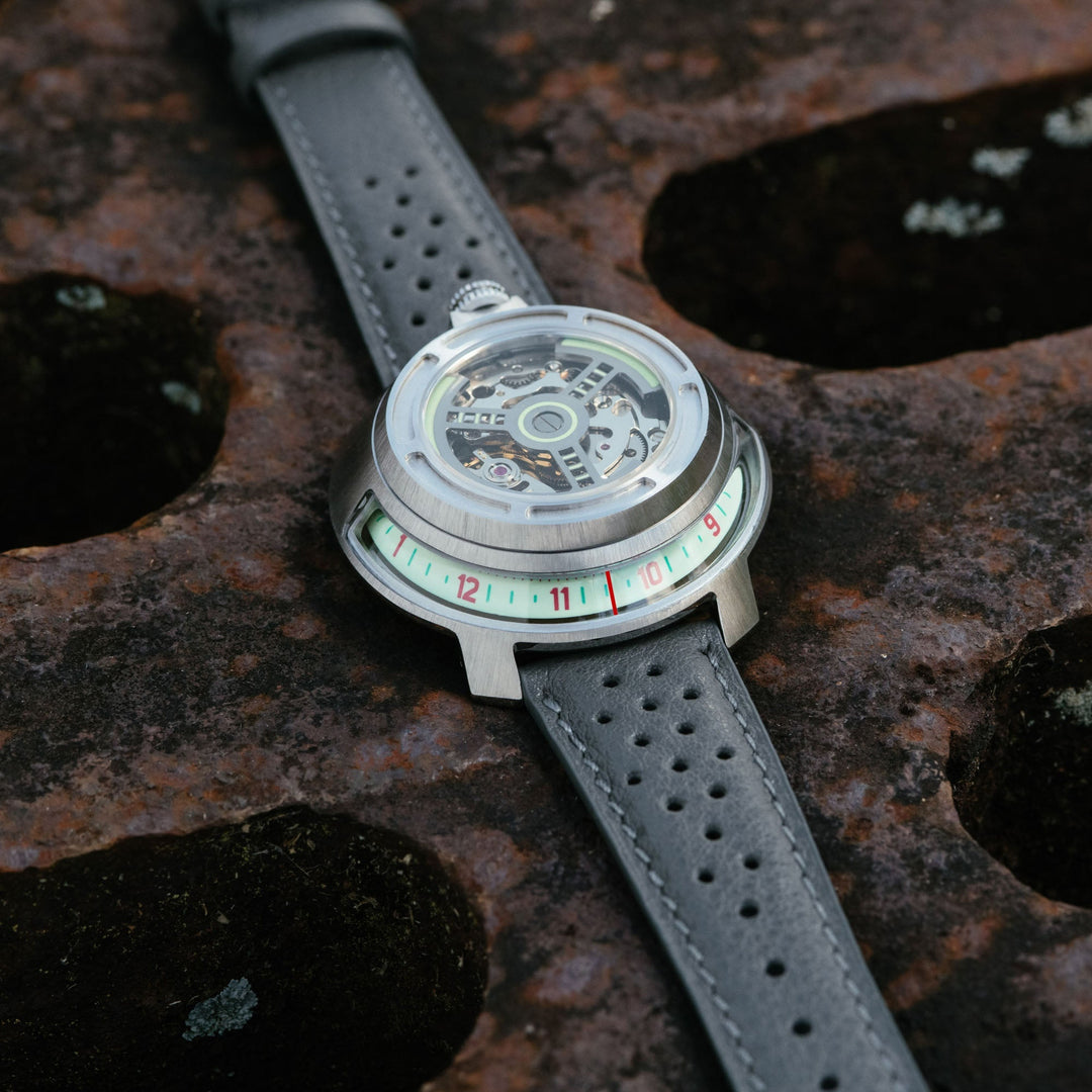 Xeric Invertor II Automatic Vintage Mint | Watches.com