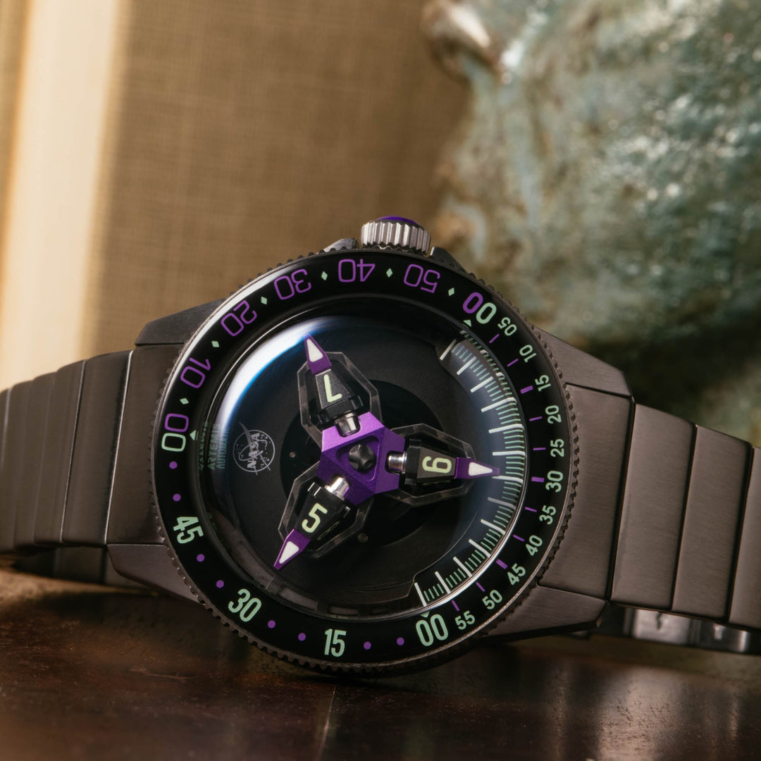 Xeric NASA Artemis Tumbler Automatic Flyby | Watches.com