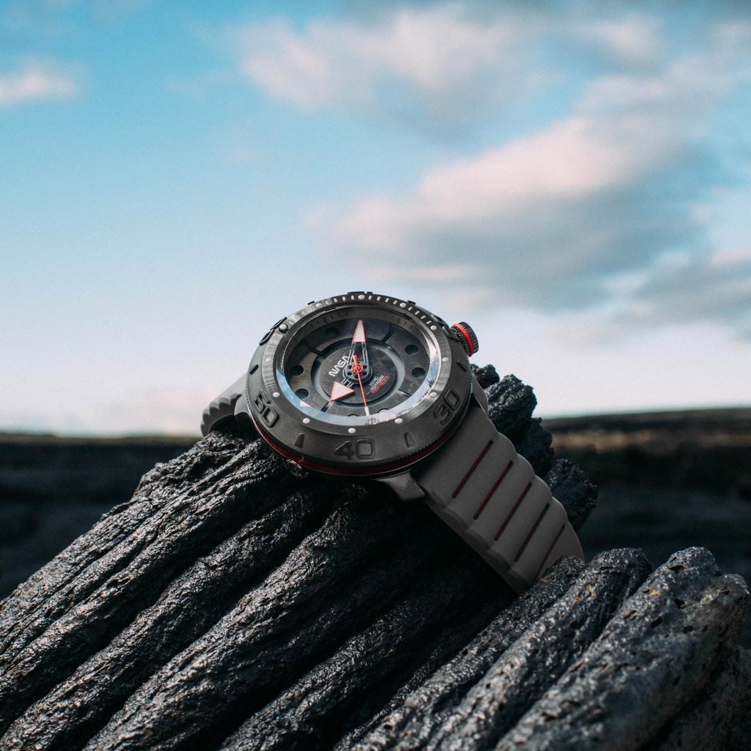 Xeric NASA Voyager Automatic 1000m Diver Meteorite | Watches.com