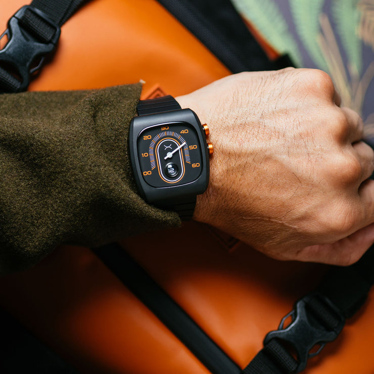 Retroscope Jump Hour Black Orange | Xeric.com – Watches.com