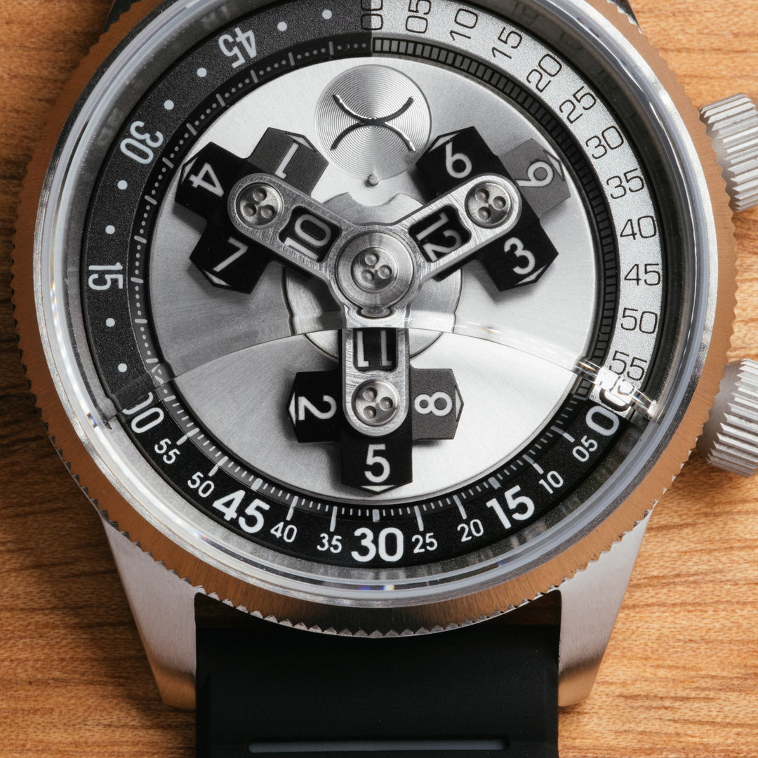 Xeric Vendetta II Automatic Wandering Hour Silver Black | Watches.com