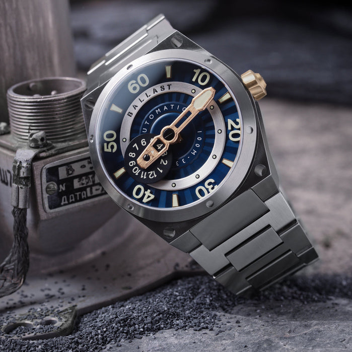 Ballast Valiant Pampanito Automatic Blue SS angled shot picture