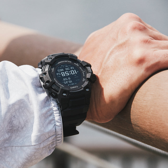 G-Shock GBDH1000 Heart-Rate Monitor Smartwatch All Black angled shot picture