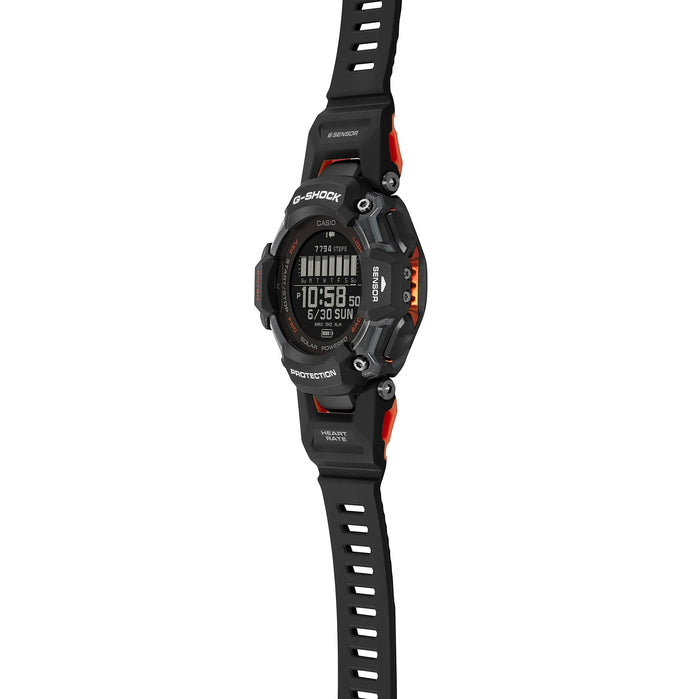 G-Shock GBDH2000 Move HRM+GPS Black angled shot picture