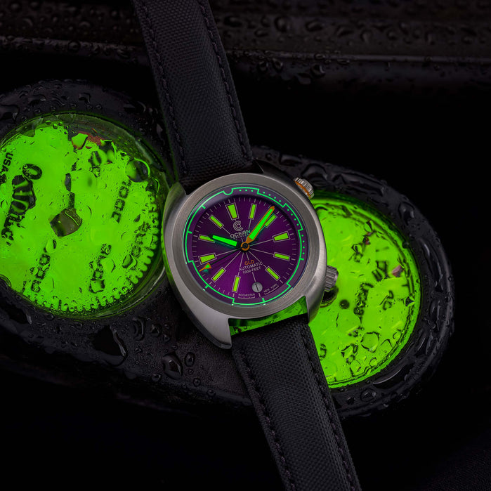 Ocean Crawler Great Lakes Diver V2 Purple Limited Edition angled shot picture