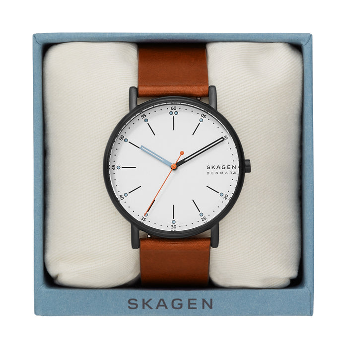 Skagen SKW6374 Signatur Three-Hand White SS angled shot picture