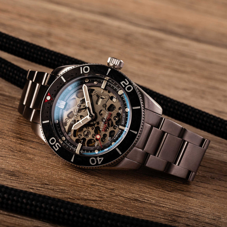 Spinnaker Croft Midsize Automatic Carbon Steel Limited Edition